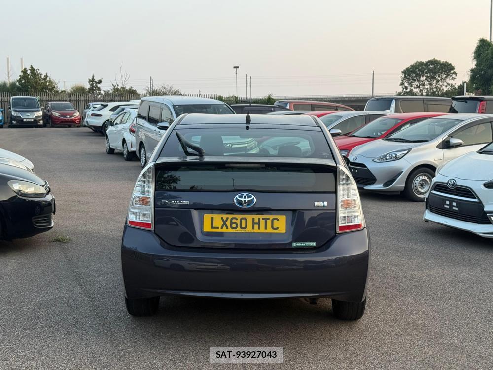 Toyota PRIUS 2010-12 1796015-3