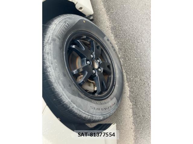 Toyota PRIUS 2013-12 8101329-8