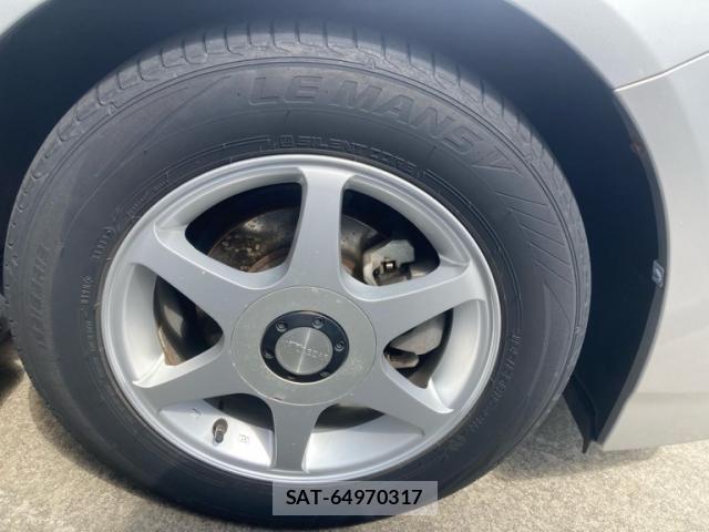 Toyota PRIUS 2010-07 8101330-7