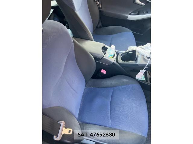 Toyota PRIUS 2013-06 8101318-20
