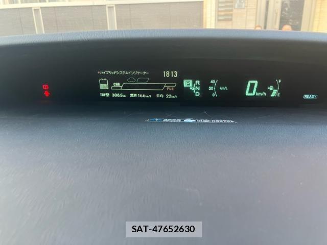 Toyota PRIUS 2013-06 8101318-24