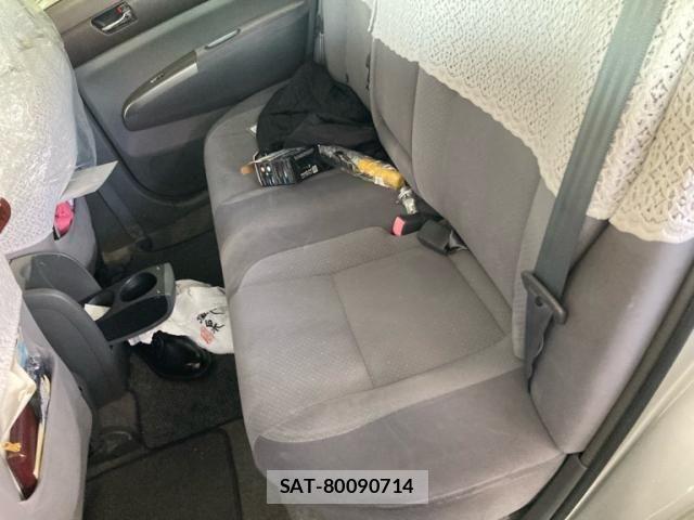 Toyota PRIUS 2005-01 8101327-11