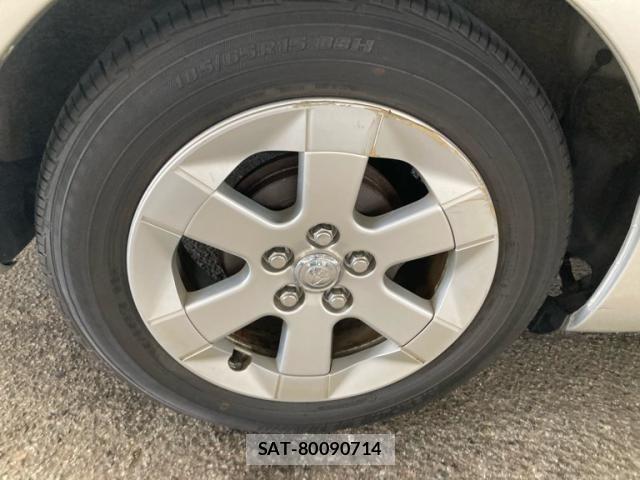 Toyota PRIUS 2005-01 8101327-6