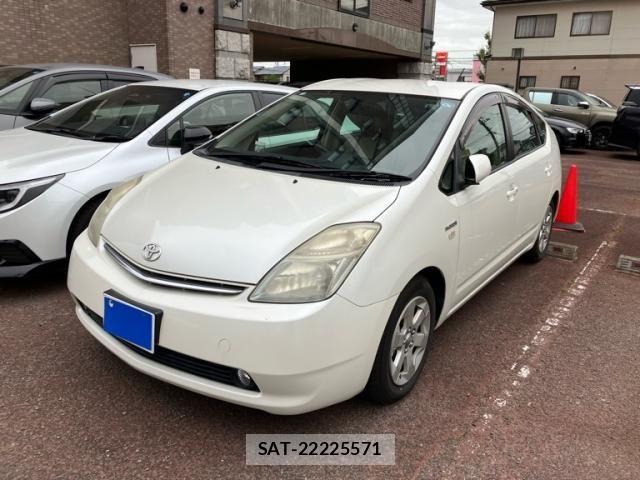 Toyota PRIUS 2008-04 8101310-1