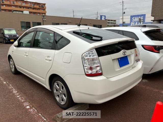 Toyota PRIUS 2008-04 8101310-5