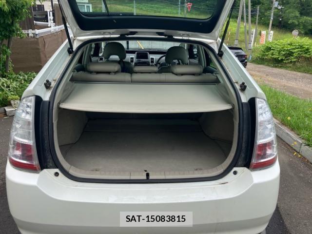 Toyota PRIUS 2007-08 8101323-9