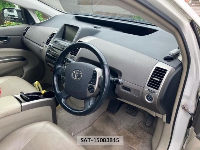 Toyota PRIUS 2007-08 8101323-14