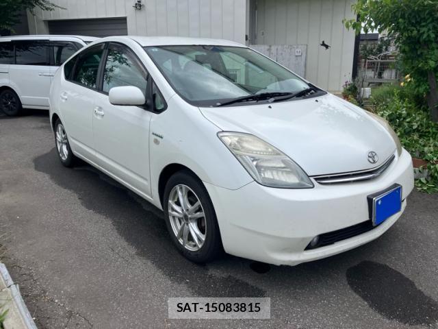 Toyota PRIUS 2007-08 8101323-2