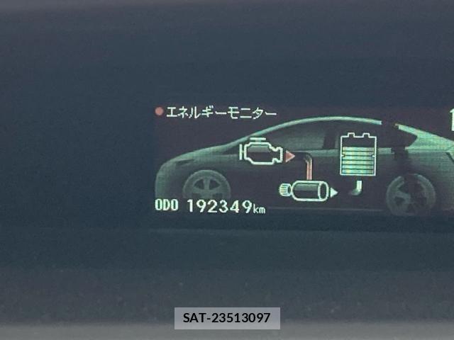 Toyota PRIUS 2013-03 8101346-0