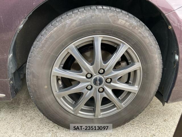 Toyota PRIUS 2013-03 8101346-9