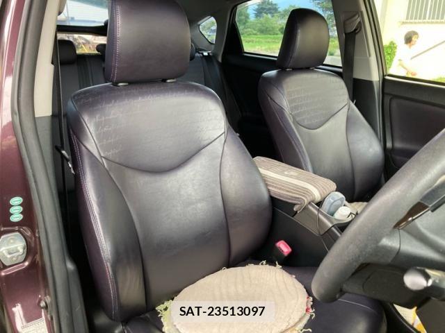 Toyota PRIUS 2013-03 8101346-14