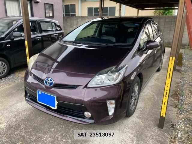 Toyota PRIUS 2013-03 8101346-2
