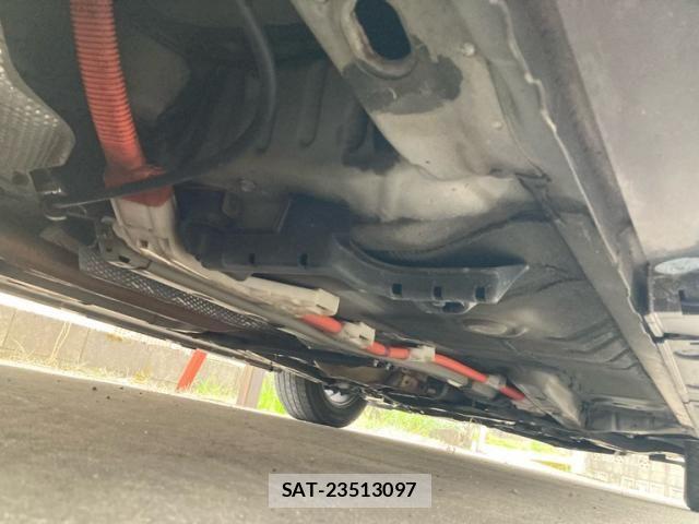 Toyota PRIUS 2013-03 8101346-7