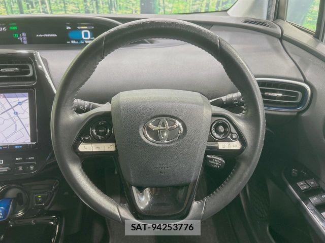 Toyota PRIUS 2017-07 8101280-10