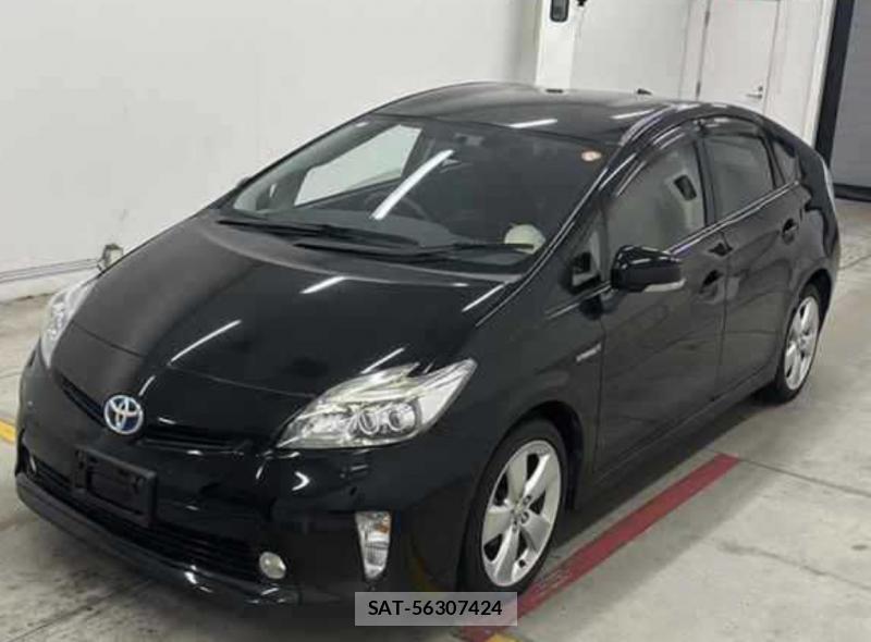 Toyota PRIUS 2014-03 8112074-3