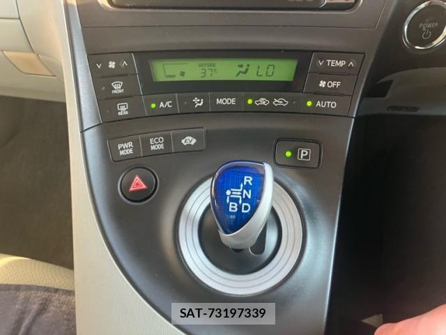 Toyota PRIUS 2010-07 8131971-18