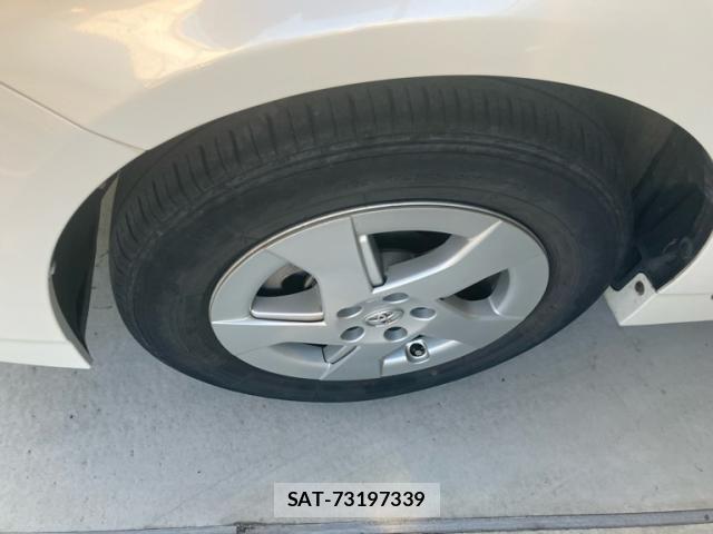 Toyota PRIUS 2010-07 8131971-2