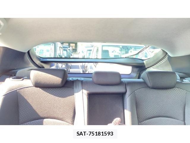 Toyota PRIUS 2018-12 8131937-9