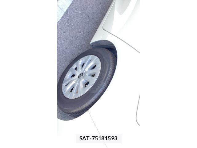 Toyota PRIUS 2018-12 8131937-10