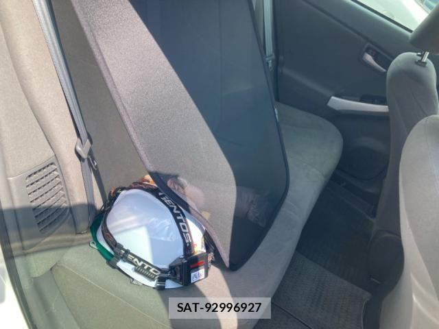 Toyota PRIUS 2011-09 8131972-11