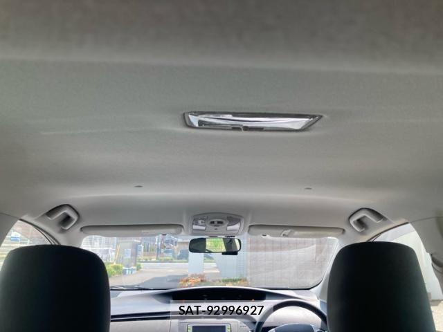 Toyota PRIUS 2011-09 8131972-12
