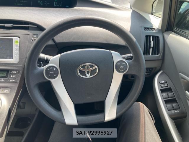 Toyota PRIUS 2011-09 8131972-14