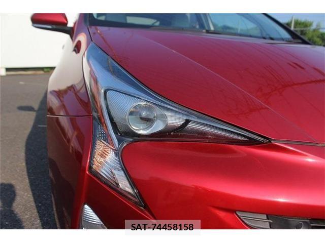 Toyota PRIUS 2016-06 8131936-10