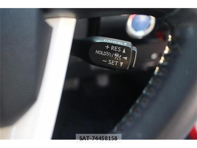 Toyota PRIUS 2016-06 8131936-5