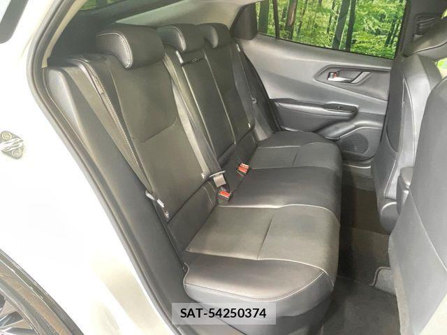 Toyota PRIUS 2023-05 8131919-8