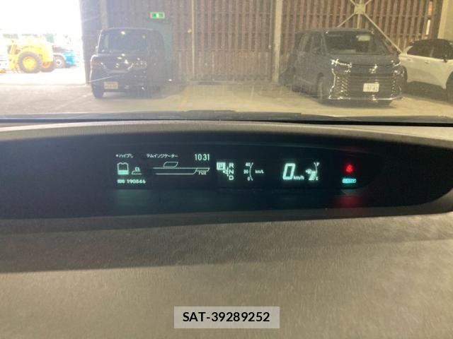 Toyota PRIUS 2009-11 8131964-14