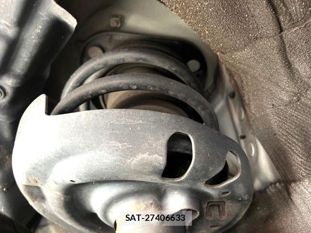 Toyota PRIUS 2020-01 8131929-19