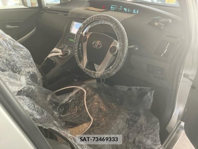 Toyota PRIUS 2009-07 8131960-13
