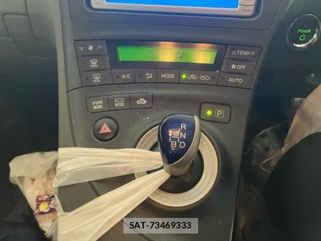 Toyota PRIUS 2009-07 8131960-22