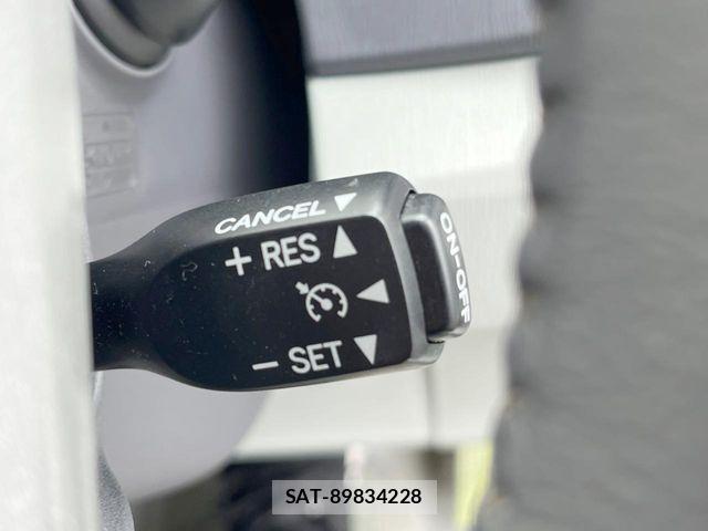 Toyota PRIUS 2009-06 8131947-5