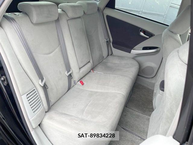 Toyota PRIUS 2009-06 8131947-8