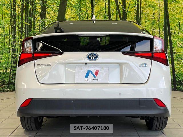 Toyota PRIUS 2020-01 8131930-14