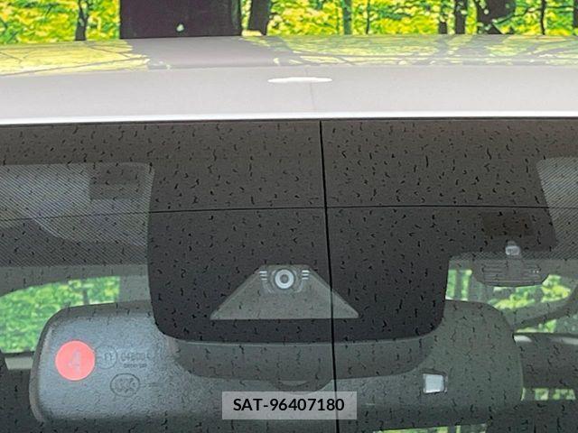 Toyota PRIUS 2020-01 8131930-4
