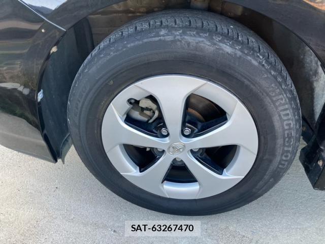 Toyota PRIUS 2012-07 8131951-9