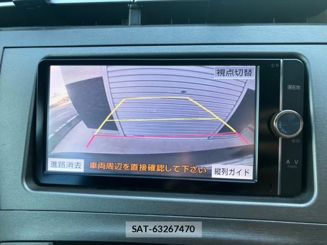 Toyota PRIUS 2012-07 8131951-18