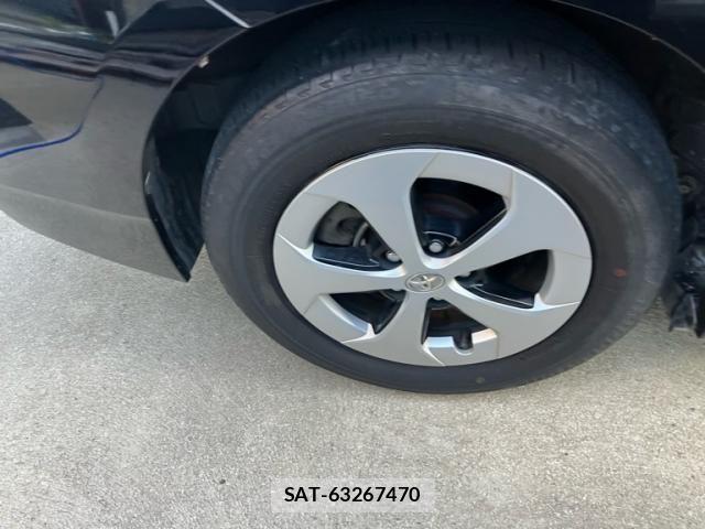 Toyota PRIUS 2012-07 8131951-7