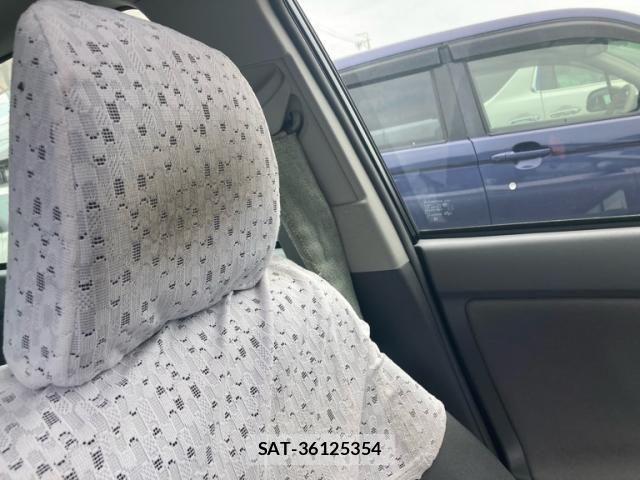 Toyota PRIUS 2010-05 8131957-17