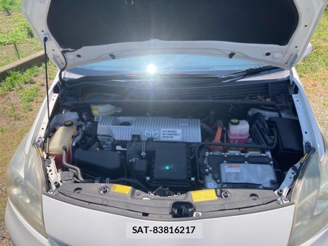 Toyota PRIUS 2012-06 8131962-15