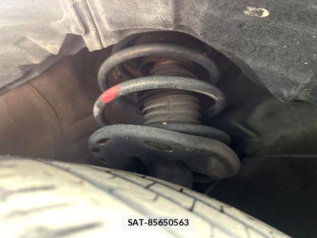 Toyota PRIUS 2013-07 8131946-18