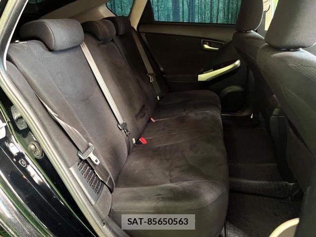 Toyota PRIUS 2013-07 8131946-7