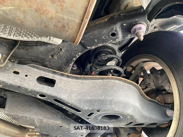 Toyota PRIUS 2021-07 8131934-26