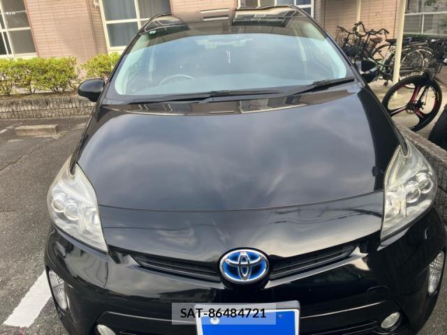 Toyota PRIUS 2013-08 8131963-1