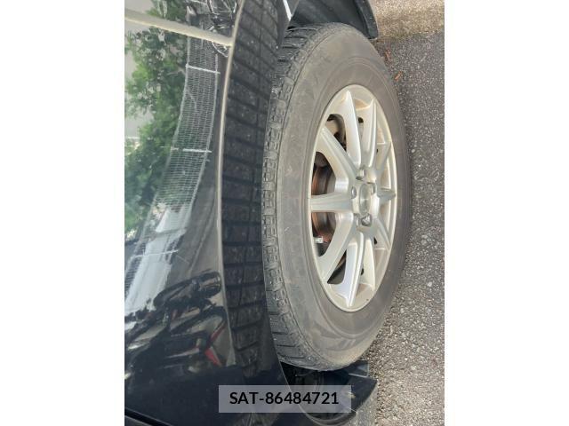 Toyota PRIUS 2013-08 8131963-5