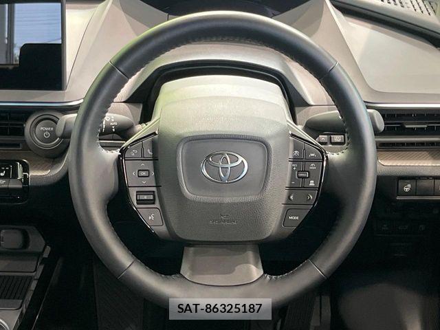 Toyota PRIUS 2025-04 8131915-10