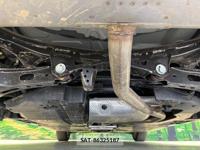 Toyota PRIUS 2025-04 8131915-18