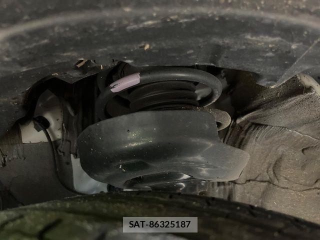 Toyota PRIUS 2025-04 8131915-19
